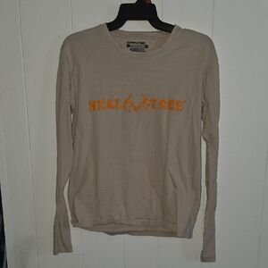 Realtree Men's Beige Crewneck Sweater